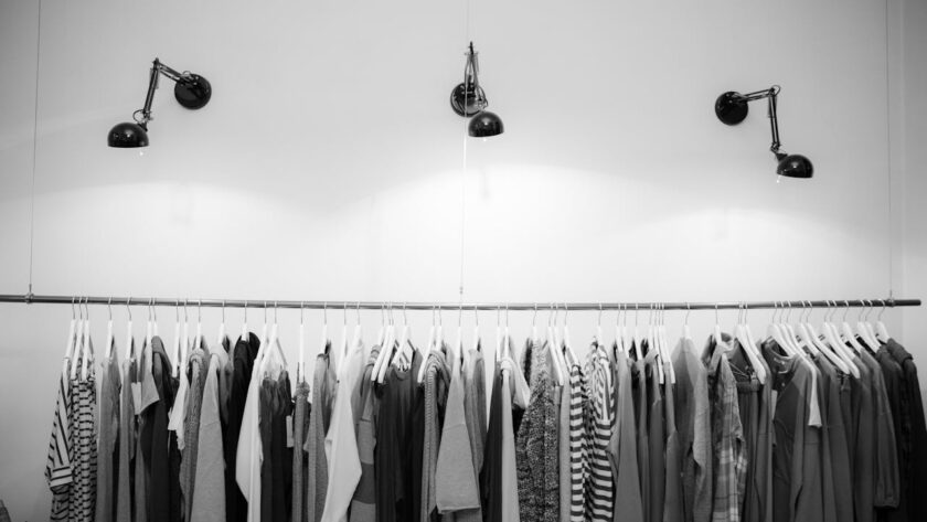 Waarom Kleding Personaliseren Nu Essentieel is